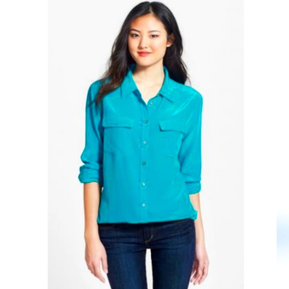 Vince Ca­mu­to Two Silk Util­i­ty Pockets Button Down Turquoise Shirt Top